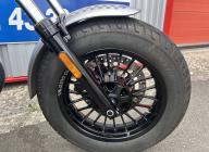 MOTO GUZZI V9 BOBBER