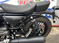 MOTO GUZZI V9 BOBBER