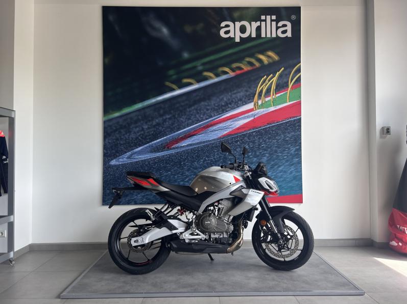 APRILIA TUONO 457