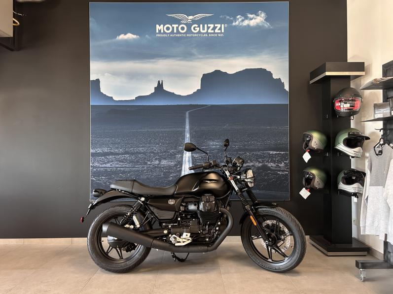 MOTO GUZZI V7 STONE E5+