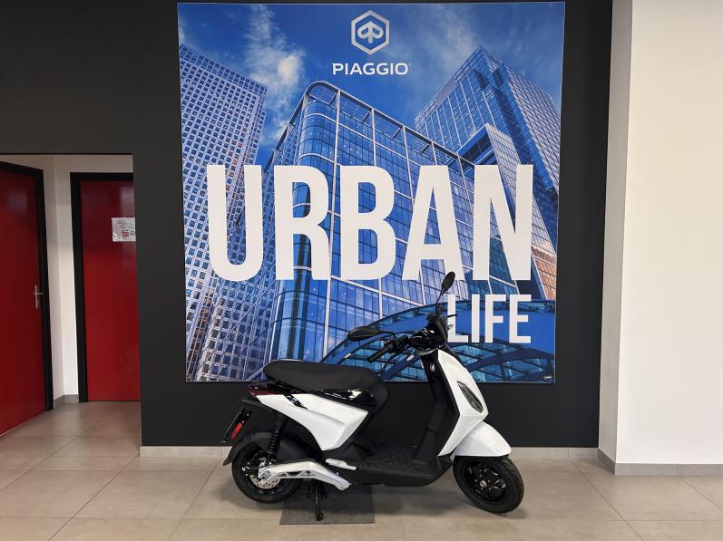  PIAGGIO 1 ACTIVE 2,3 KWH 60 KM/H