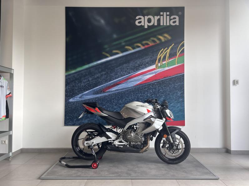 APRILIA TUONO 457