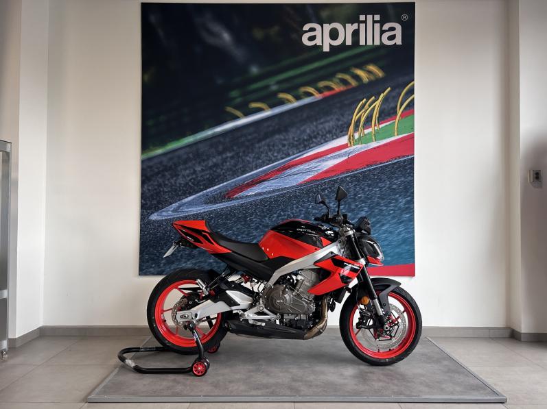 APRILIA TUONO 457